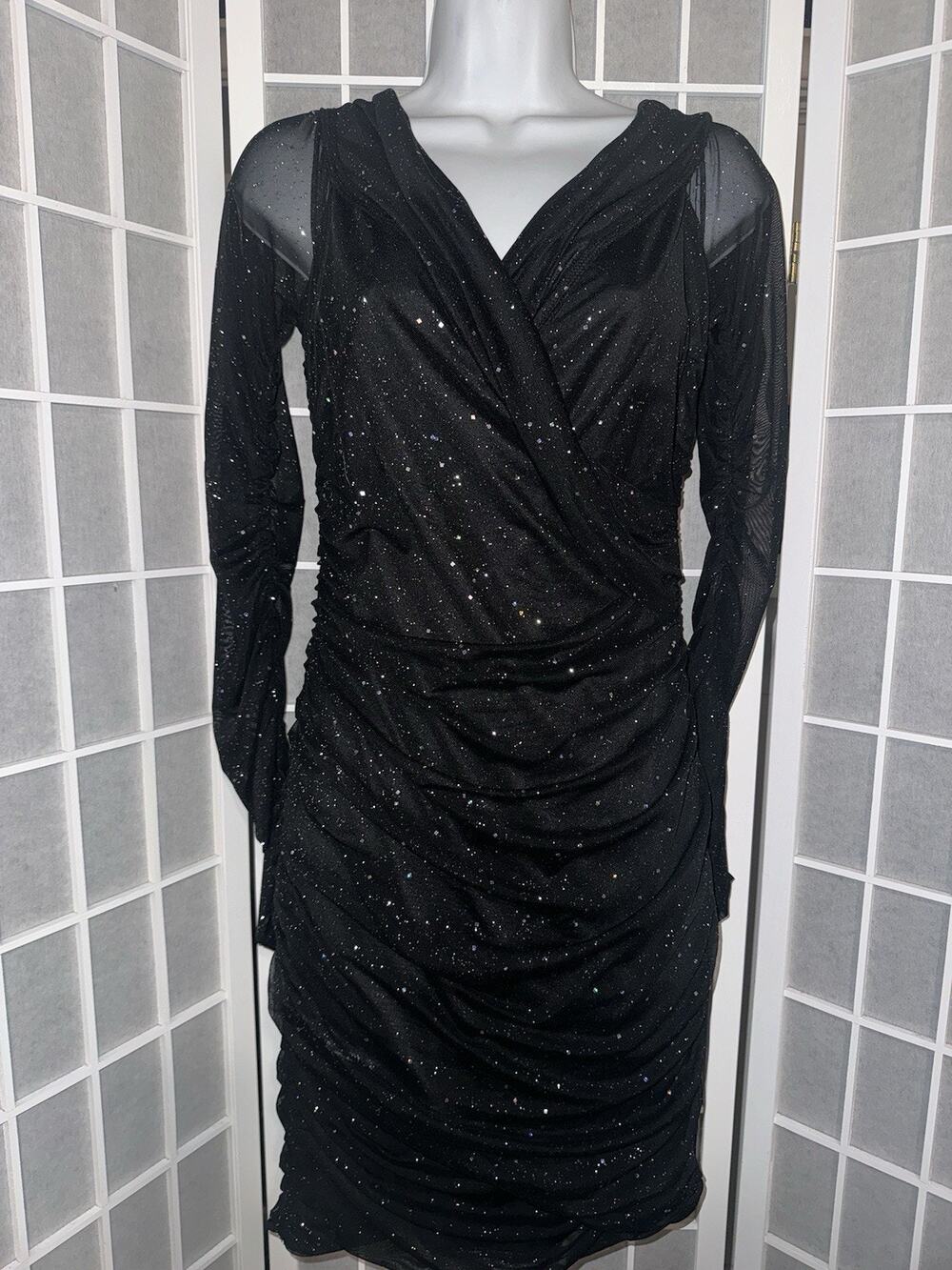 New Lavish Ivy Black & Silver Dress Size Medium Long Sleeve